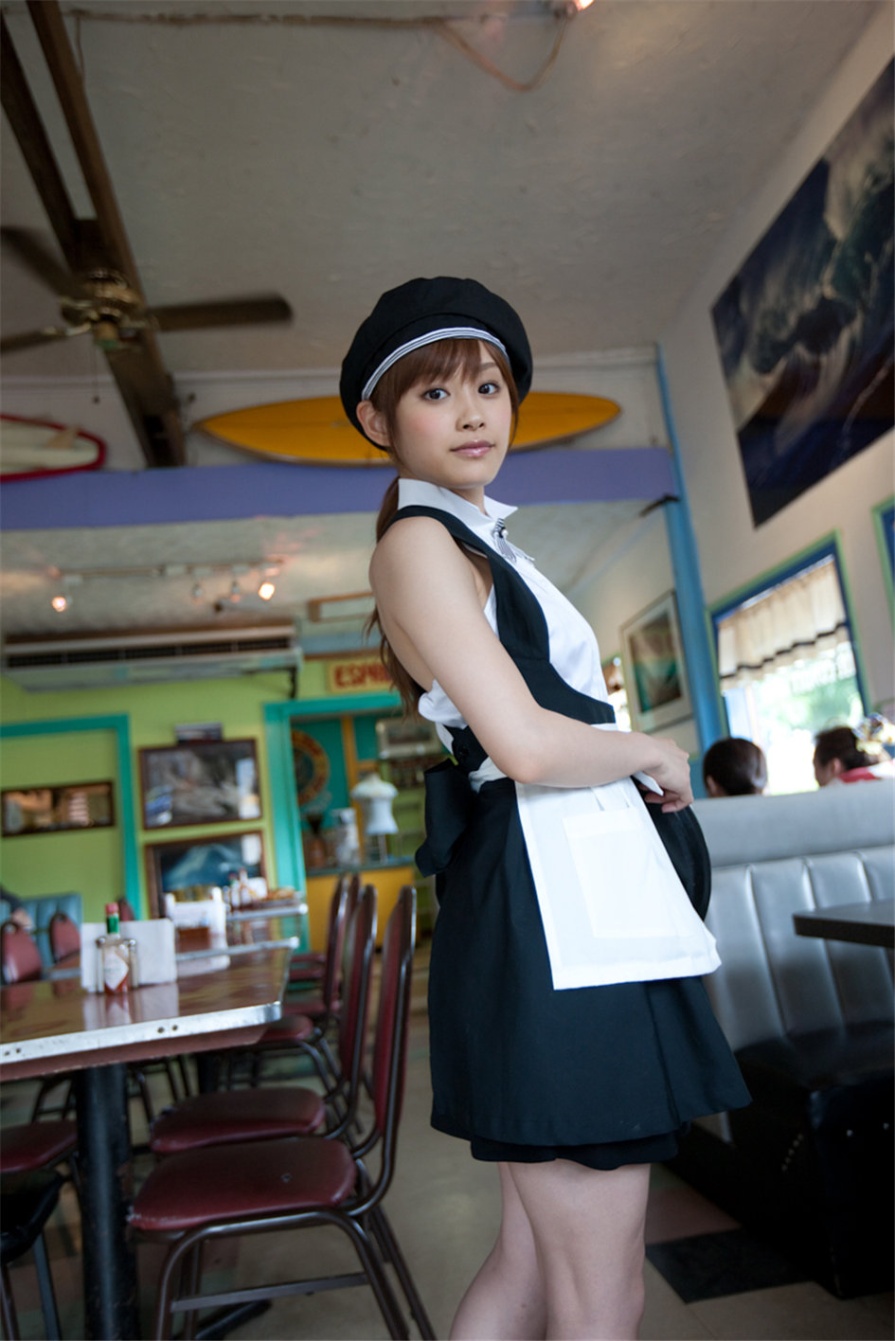 日本美女高橋愛女仆制服写真照片(第41页)