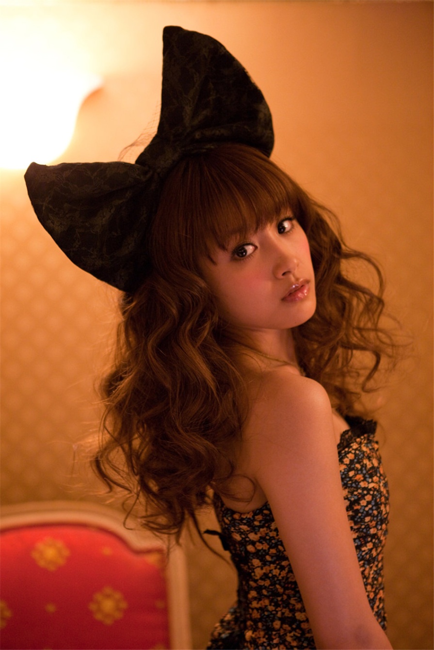 日本美女高橋愛女仆制服写真照片(第52页)