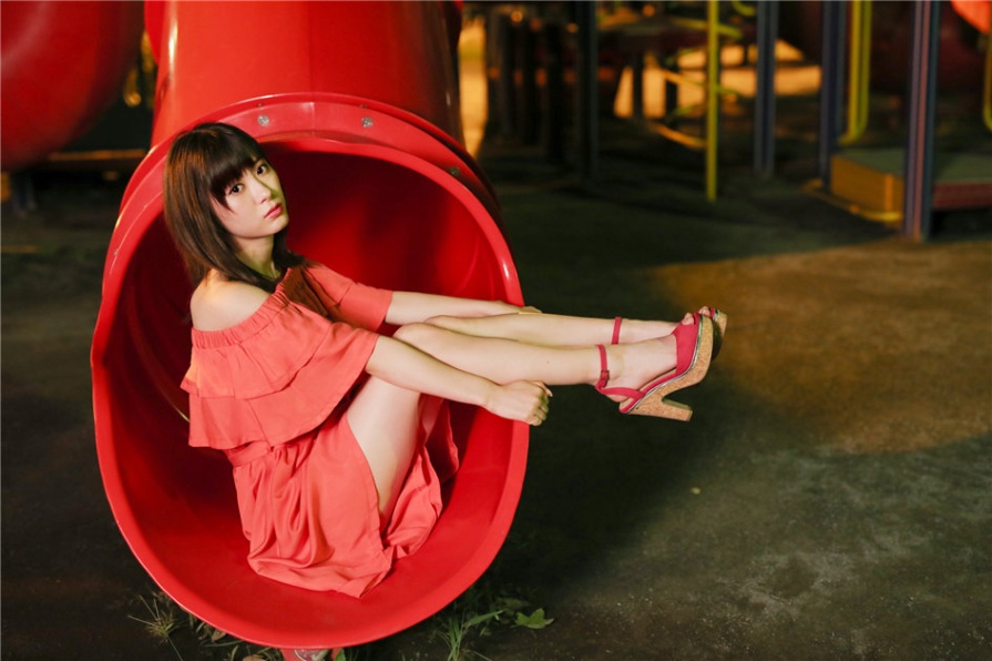 骨感美女田衣梨奈雪白美腿私拍照片(第35页)