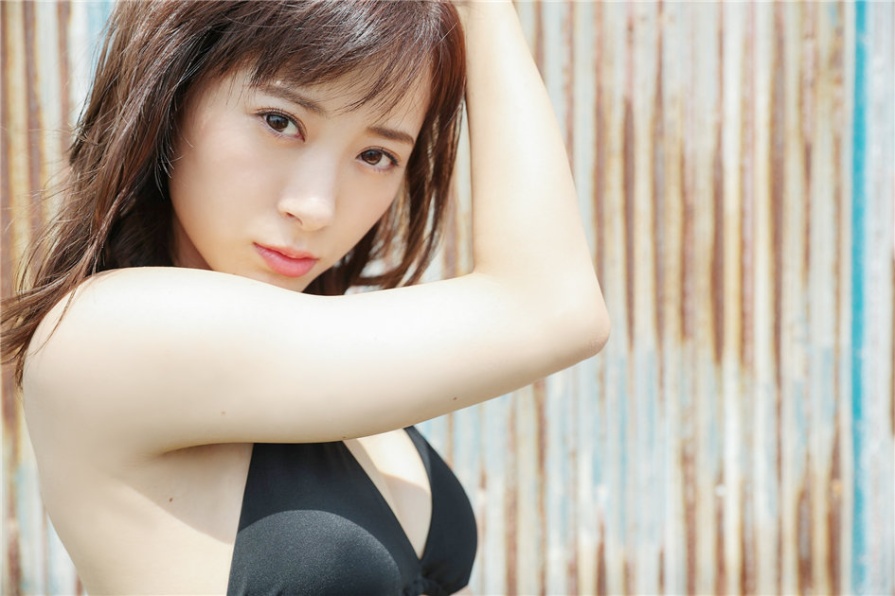 骨感美女田衣梨奈雪白美腿私拍照片(第39页)