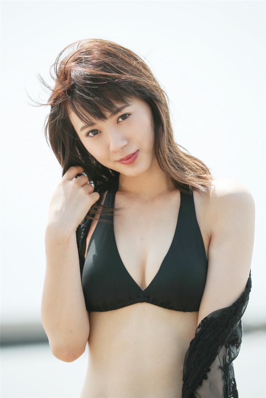 骨感美女田衣梨奈雪白美腿私拍照片(第52页)