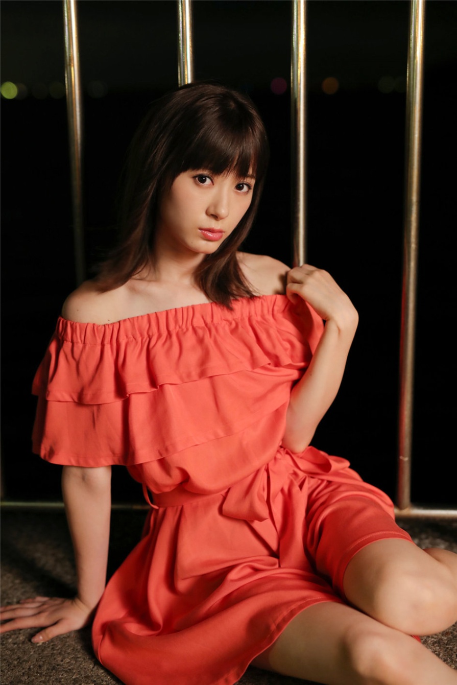 骨感美女田衣梨奈雪白美腿私拍照片(第65页)