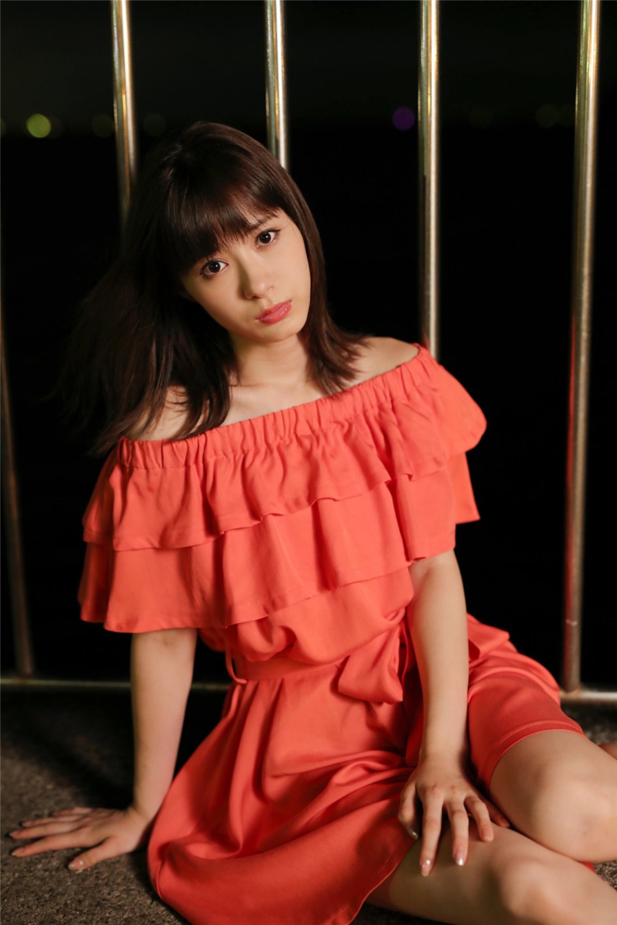 骨感美女田衣梨奈雪白美腿私拍照片(第67页)