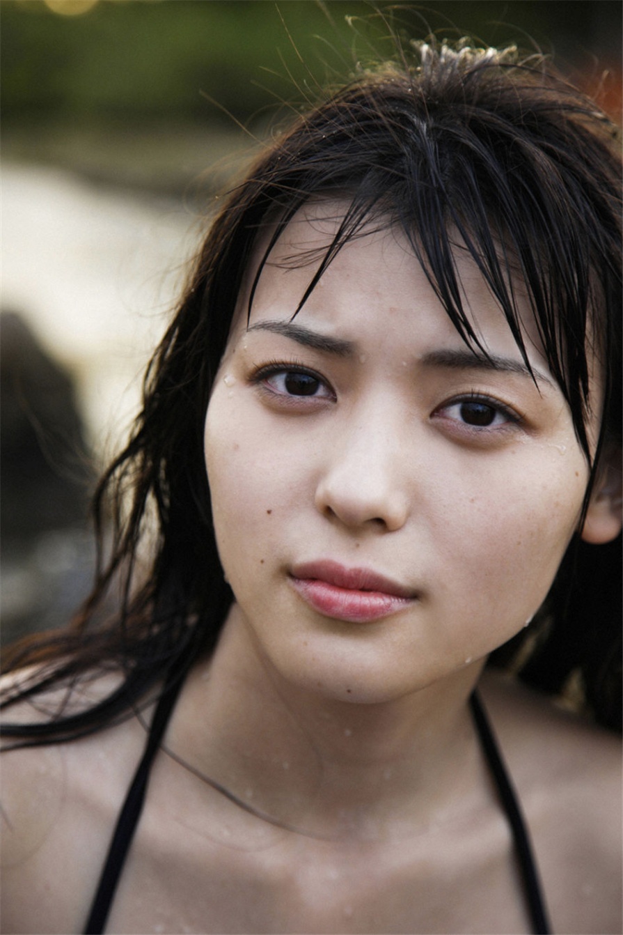 日本美女矢島舞美户外比基尼写真图片(第74页)
