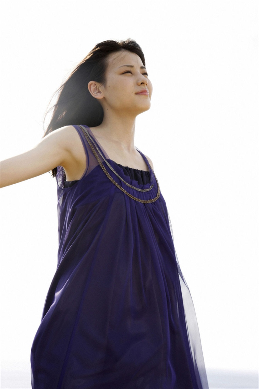 日本美女矢島舞美户外比基尼写真图片(第76页)