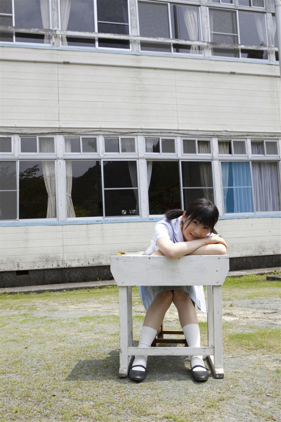 日本学生妹嗣永桃子校园JK制服写真照片(第57页)