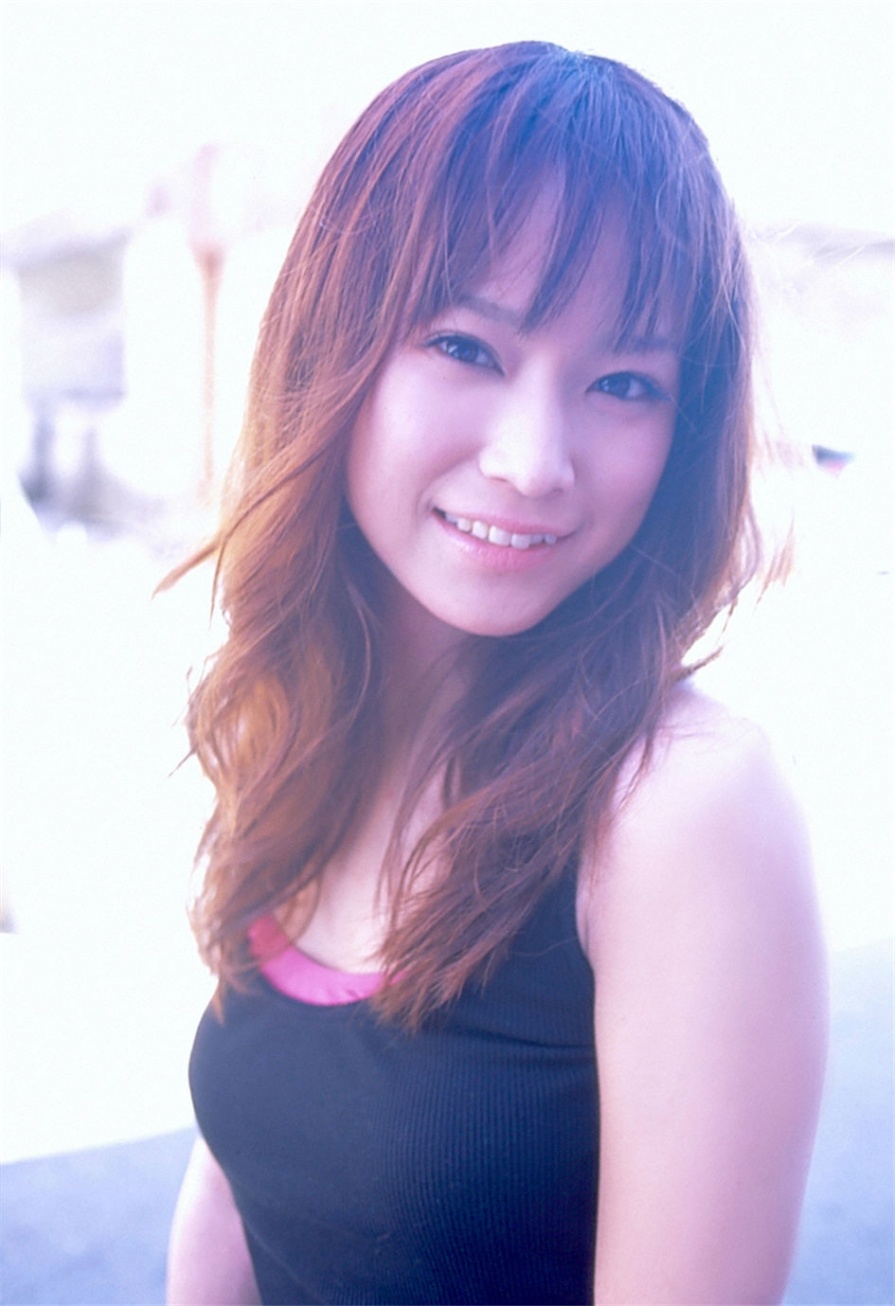 日本美女亀井絵里百变制服写真照片(第102页)