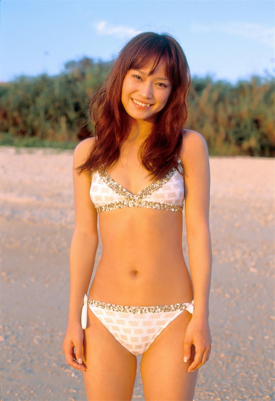 日本美女亀井絵里百变制服写真照片(第105页)