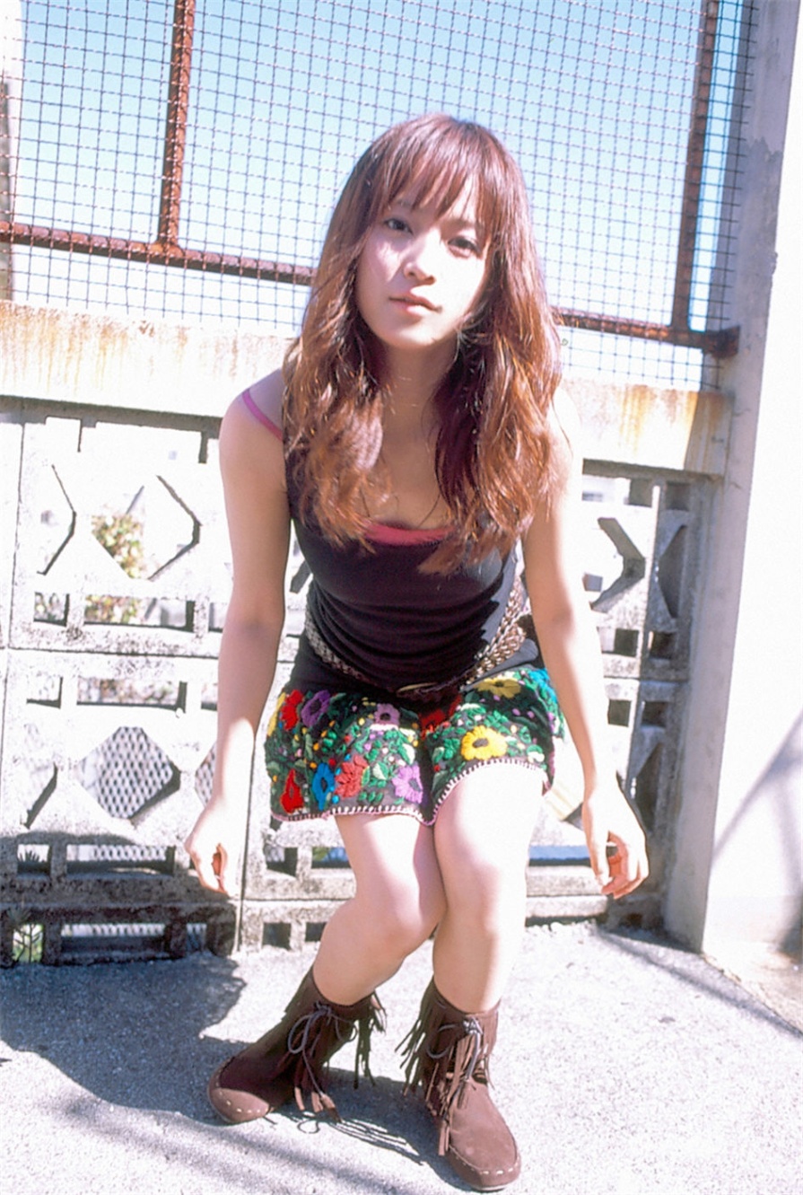 日本美女亀井絵里百变制服写真照片(第107页)