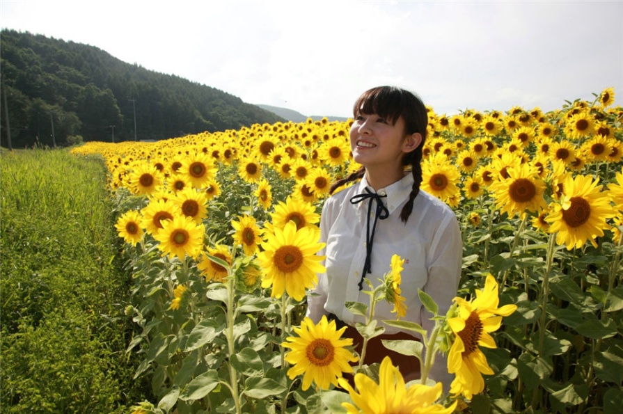 日本美少女菅谷梨沙子JK制服写真照片(第44页)