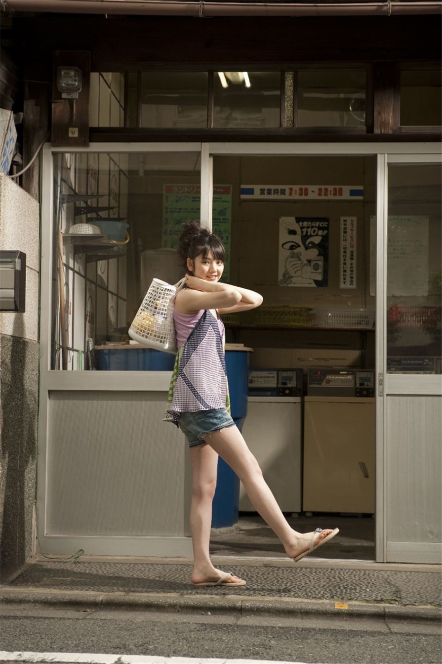 清纯美女道重さゆみ海边比基尼写真照(第63页)