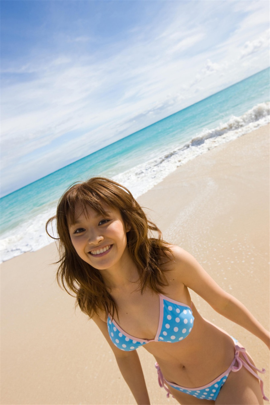 日本美女高橋愛户外性感比基尼写真照片(第75页)
