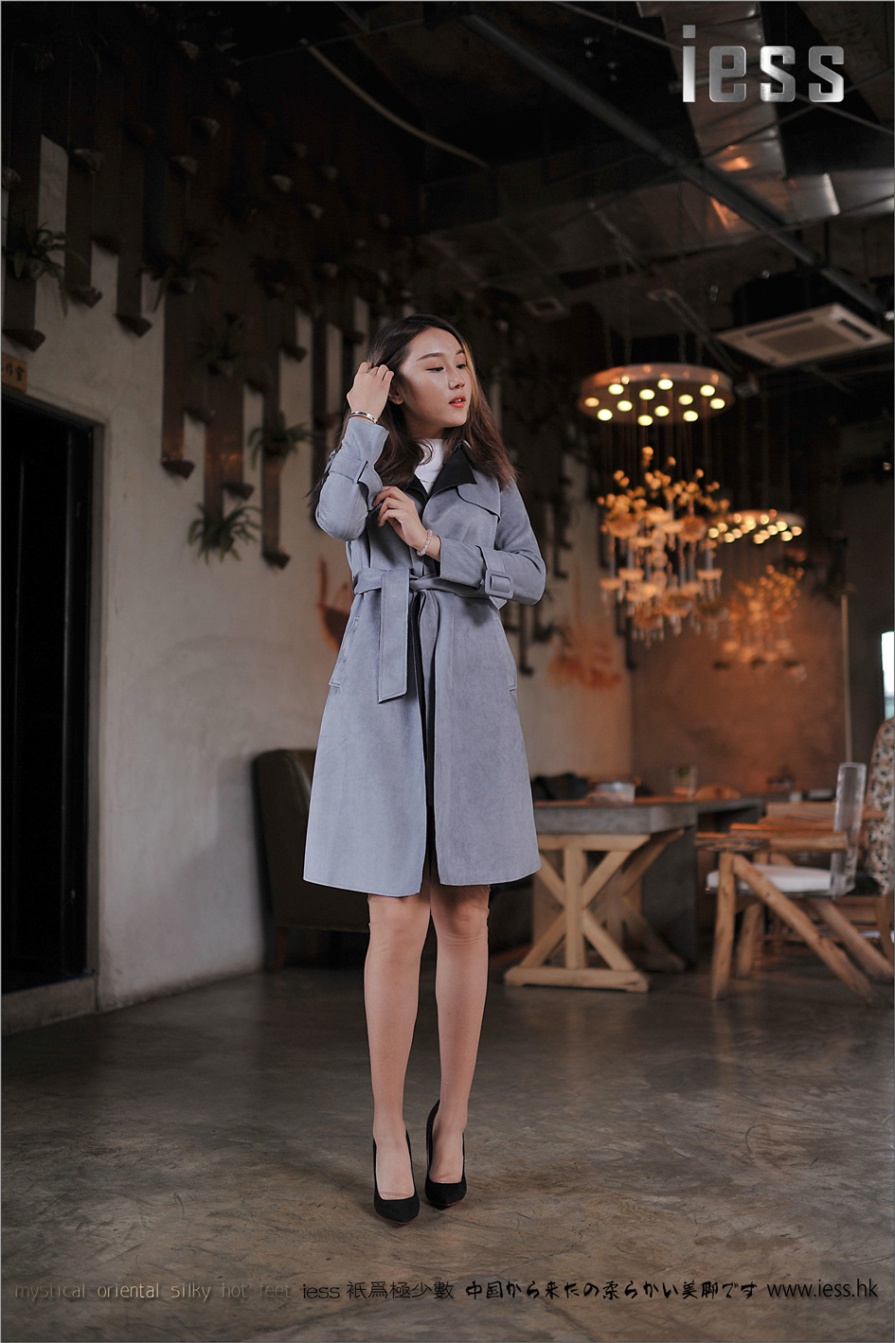高跟鞋美女性感美腿写真图片(第28页)