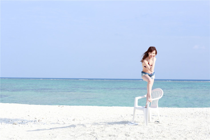 小清新美女石田亜佑美户外性感比基尼写真照片(第59页)