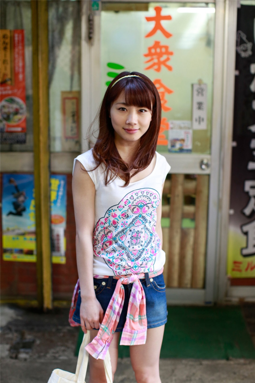 小清新美女石田亜佑美户外性感比基尼写真照片(第80页)