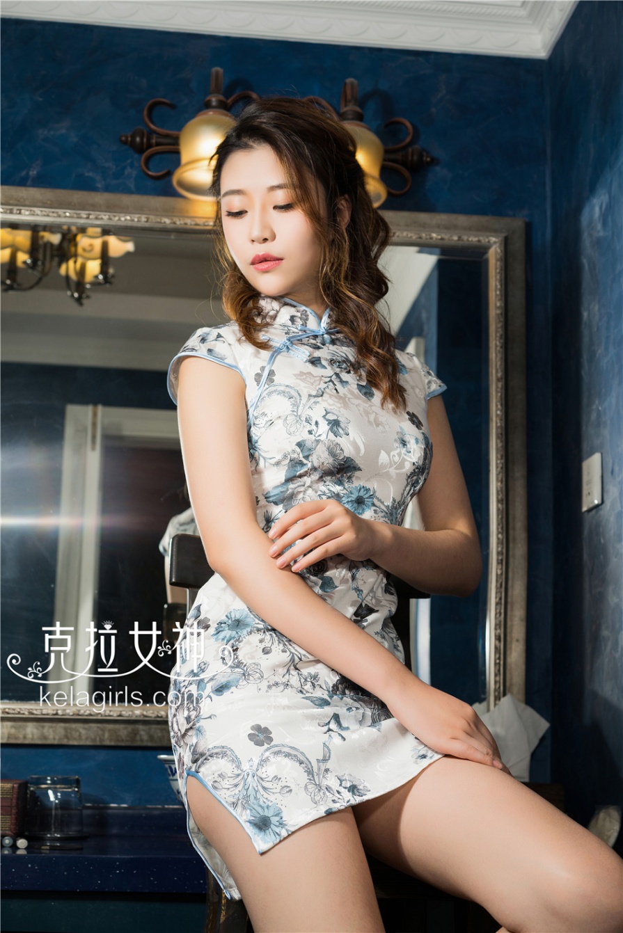 高贵气质旗袍美女橙橙浴室粉嫩美腿私拍照片(第24页)