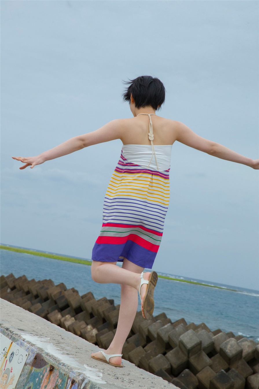 日本小清新少女宮本佳林比基尼写真照片(第89页)