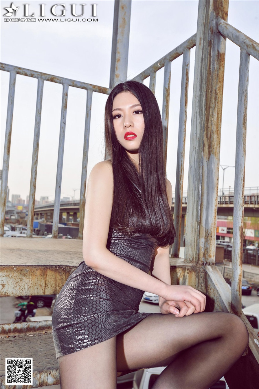 极品美腿模特佳怡性感黑丝诱惑写真图片(第18页)