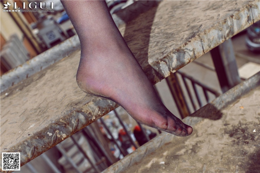 极品美腿模特佳怡性感黑丝诱惑写真图片(第24页)