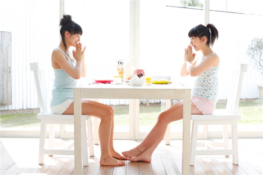 日本美女福田花音泳池性感泳装写真图片(第44页)
