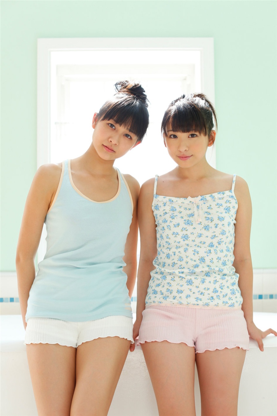 日本美女福田花音泳池性感泳装写真图片(第80页)
