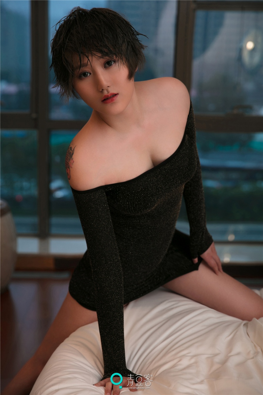 短发美女瑶瑶性感内衣私房写真图片(第38页)