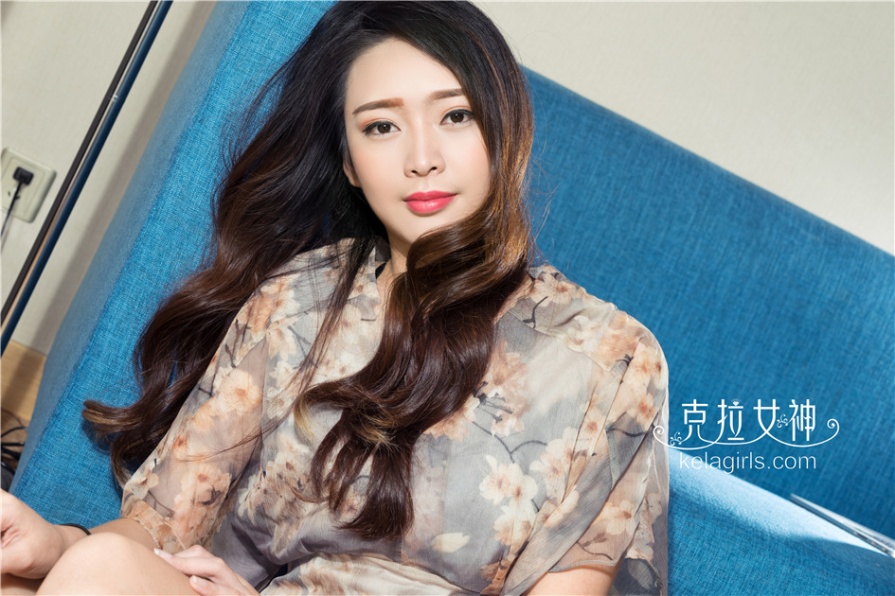 气质美少妇珊珊室内白皙美腿私房照(第25页)