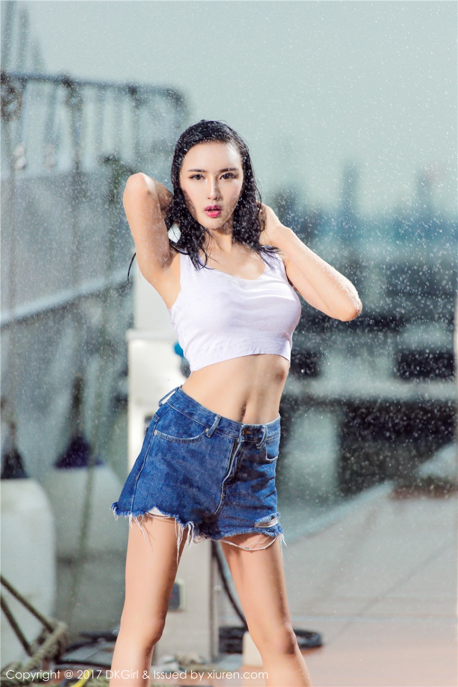 气质美女模特梅哥旅拍湿身诱惑写真(第39页)