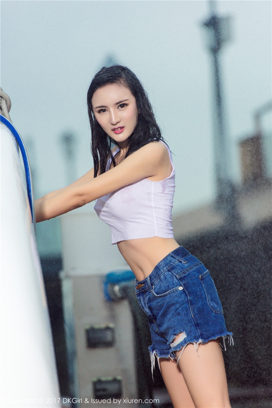 气质美女模特梅哥旅拍湿身诱惑写真(第41页)
