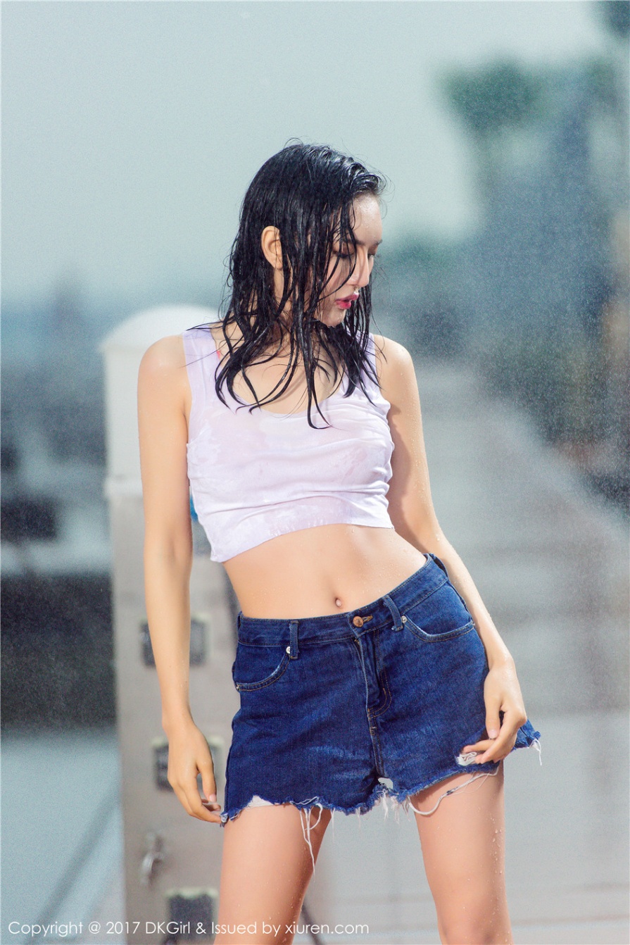 气质美女模特梅哥旅拍湿身诱惑写真(第48页)