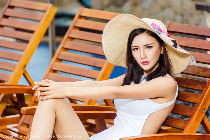 气质美女模特梅哥旅拍湿身诱惑写真(第51页)