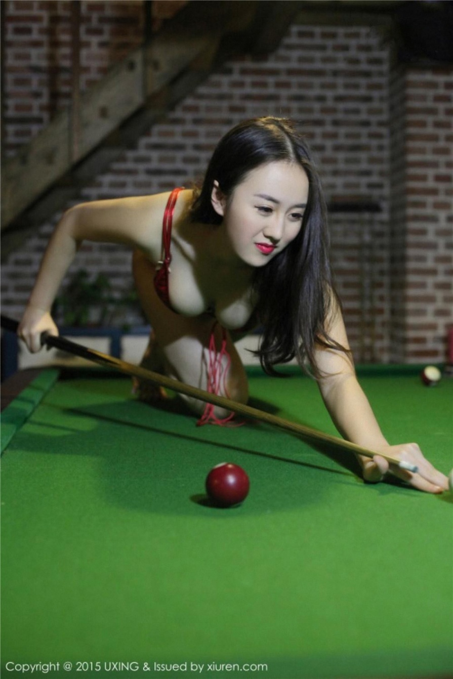 风骚美女Romi王朝朝高叉泳装白嫩玉乳诱惑写真(第53页)