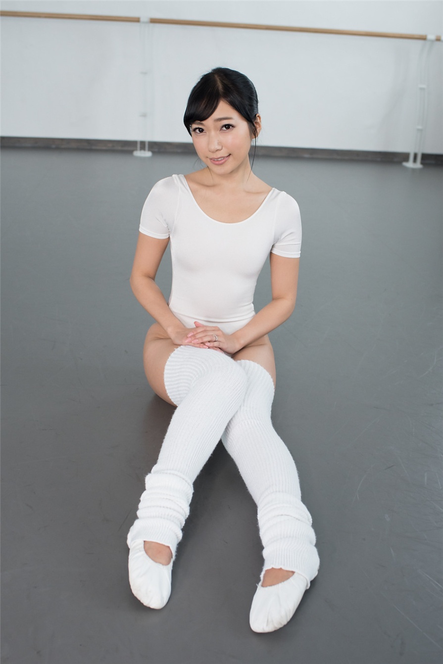 日本美女三田羽衣性感肥臀写真图片(第44页)