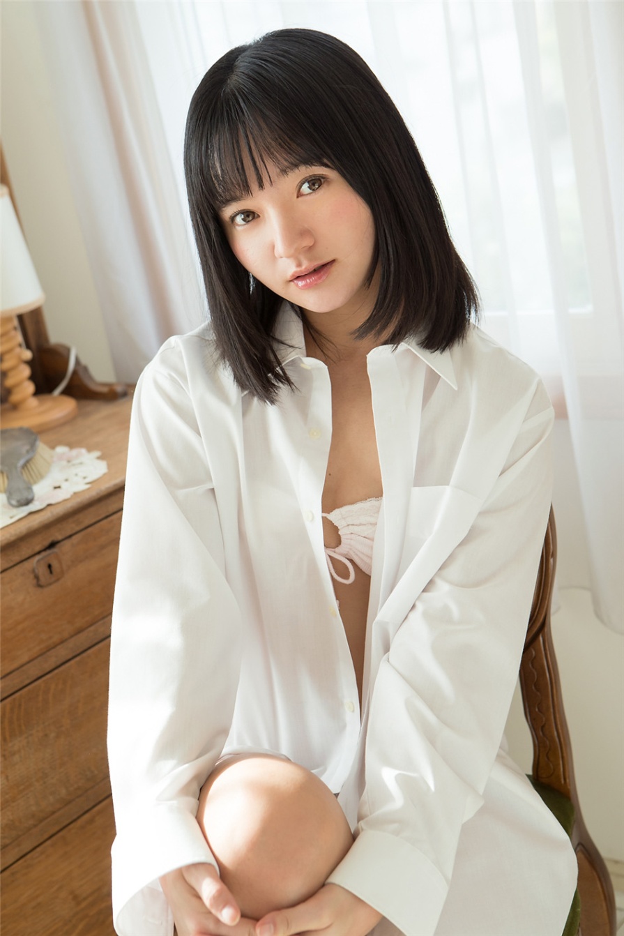 日本可爱美女西永彩奈卧室性感内衣写真图片(第9页)