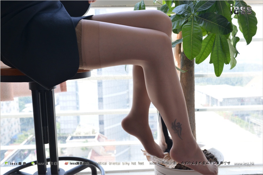 OL制服美女室内性感美腿写真照片(第33页)