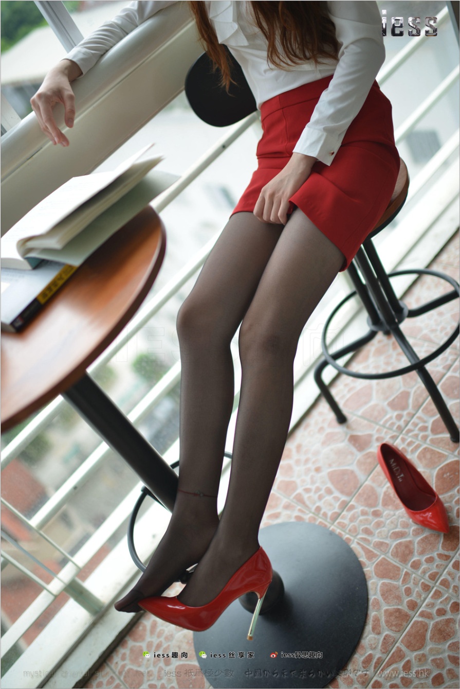 白领OL美女妃妃黑丝诱惑写真照片(第45页)
