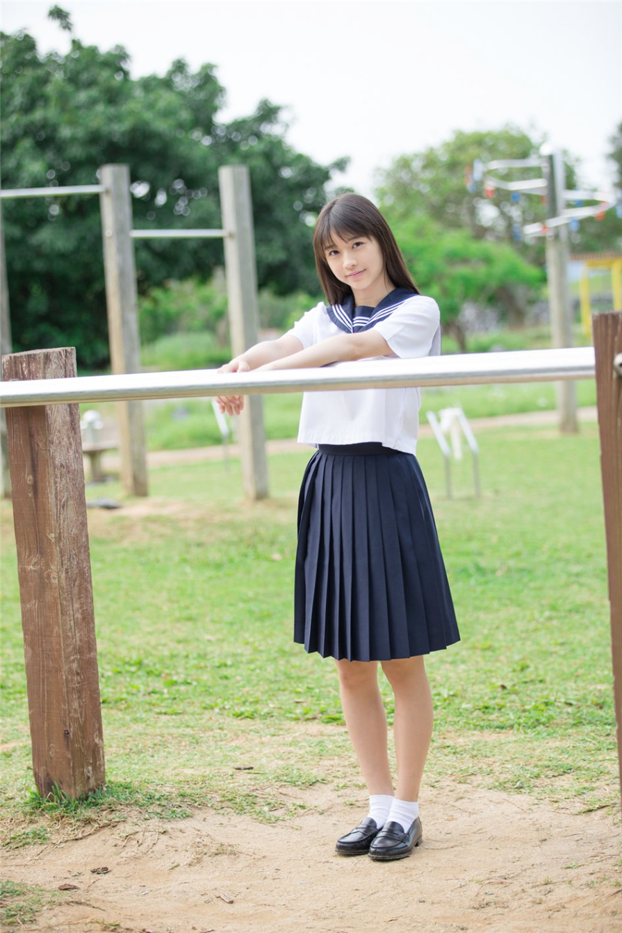 日本美女牧野真莉愛户外比基尼写真照片(第34页)
