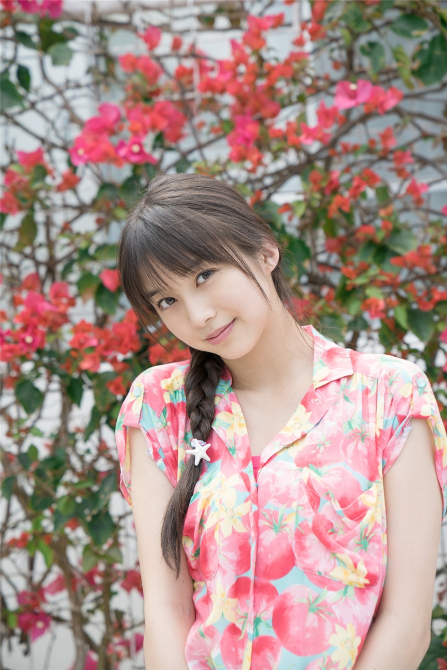 日本美女牧野真莉愛户外比基尼写真照片(第73页)
