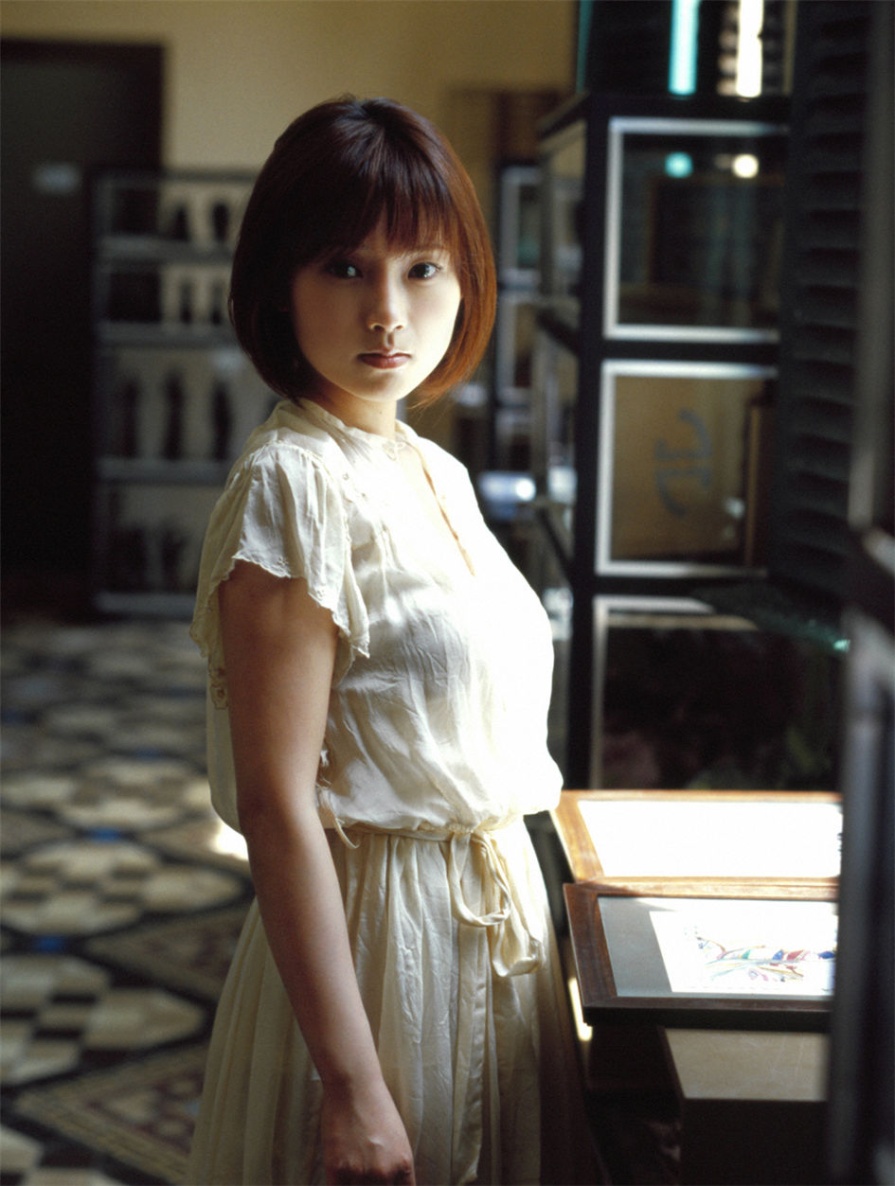 日本美女安倍なつみ性感比基尼写真照片(第2页)