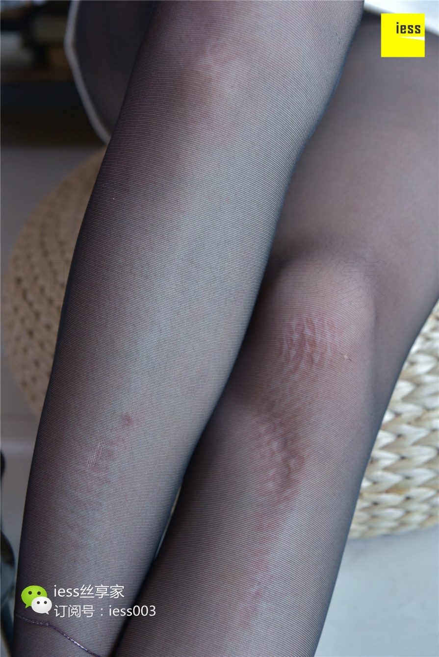 OL制服美女桂秋室内黑丝美腿写真照片(第36页)