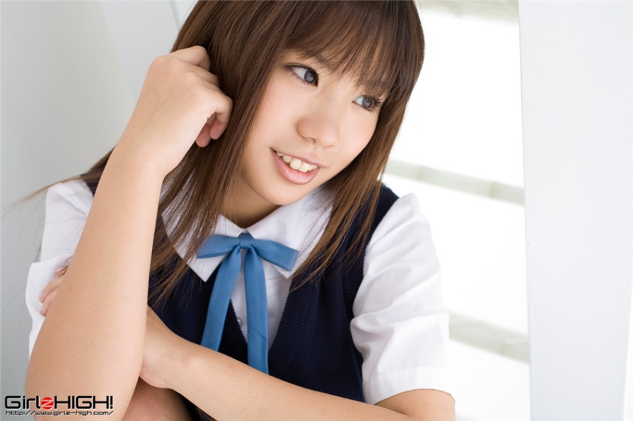 日本美女由梨香室内性感内衣翘臀诱惑写真(第8页)
