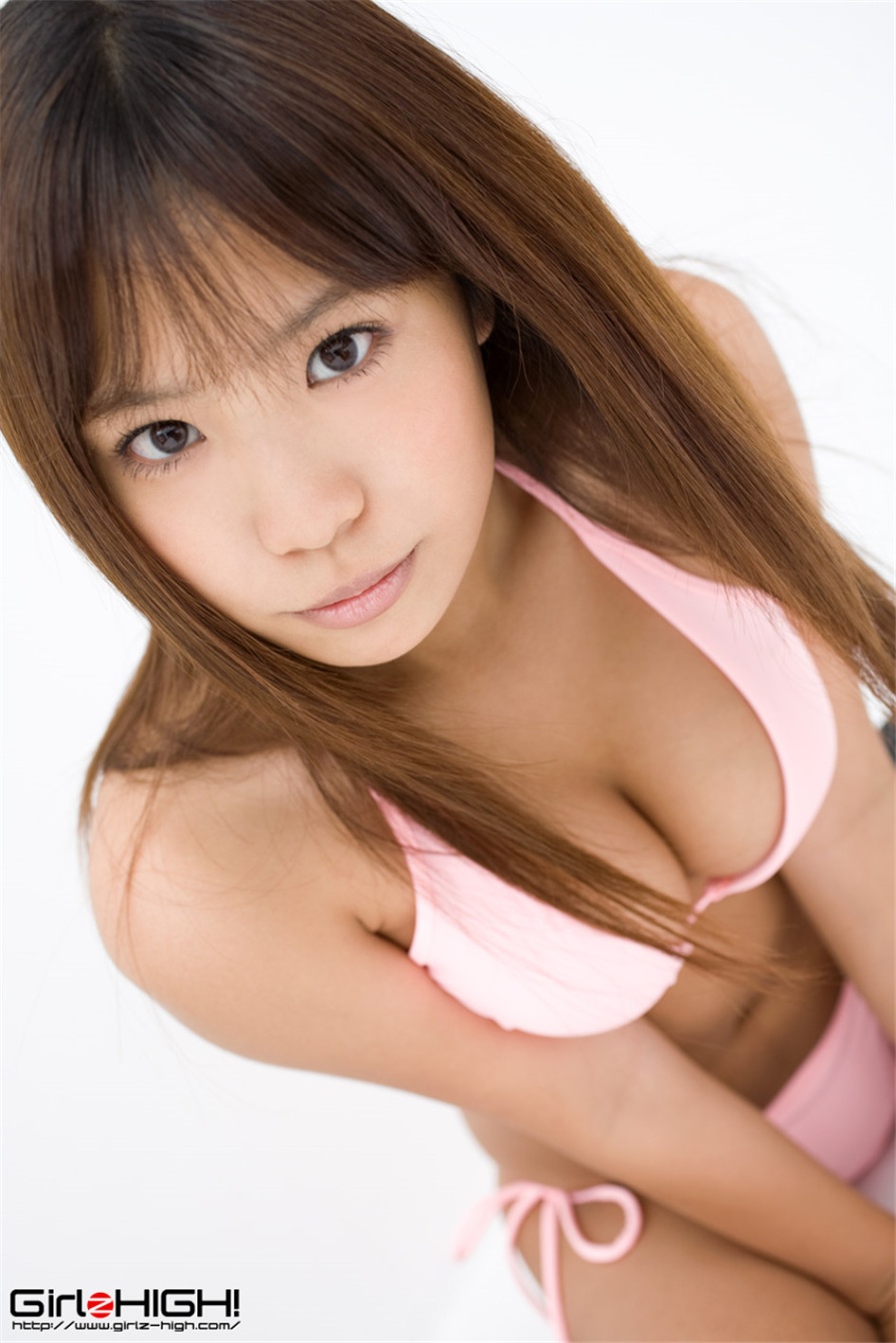 日本美女由梨香室内性感内衣翘臀诱惑写真(第40页)