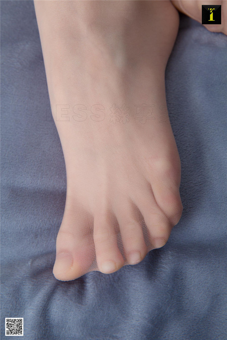 气质美女梓琪室内白皙美腿私房照(第76页)