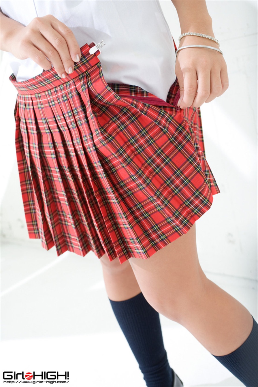 日本美女古賀成美比基尼私房写真(第19页)
