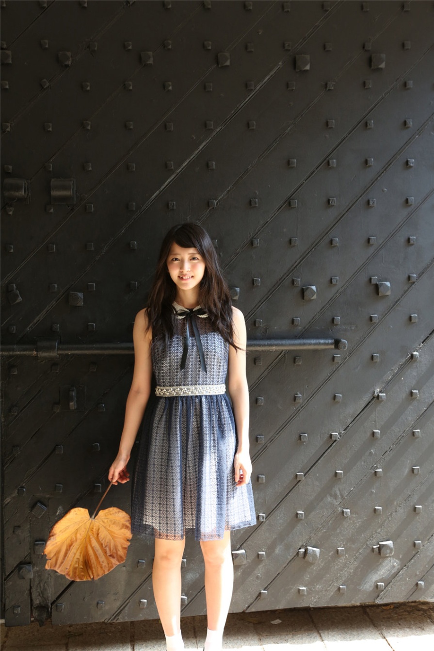 日本美女鈴木愛理性感比基尼写真图片(第18页)