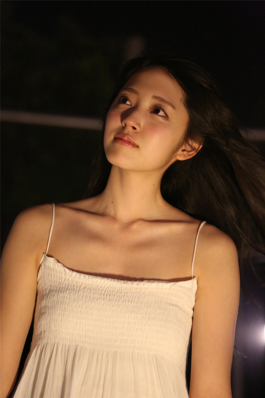 日本美女鈴木愛理性感比基尼写真图片(第62页)