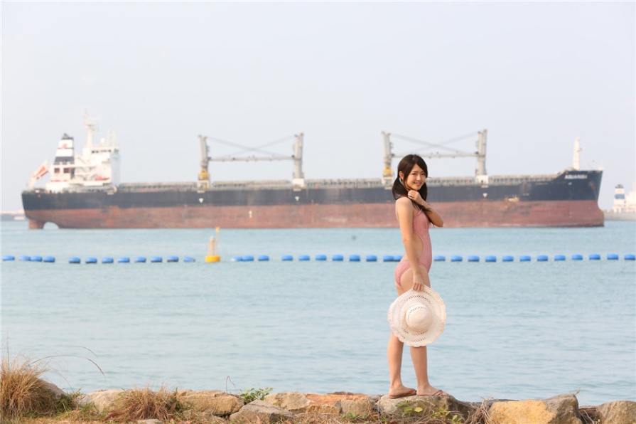 日本美女鈴木愛理性感比基尼写真图片(第72页)