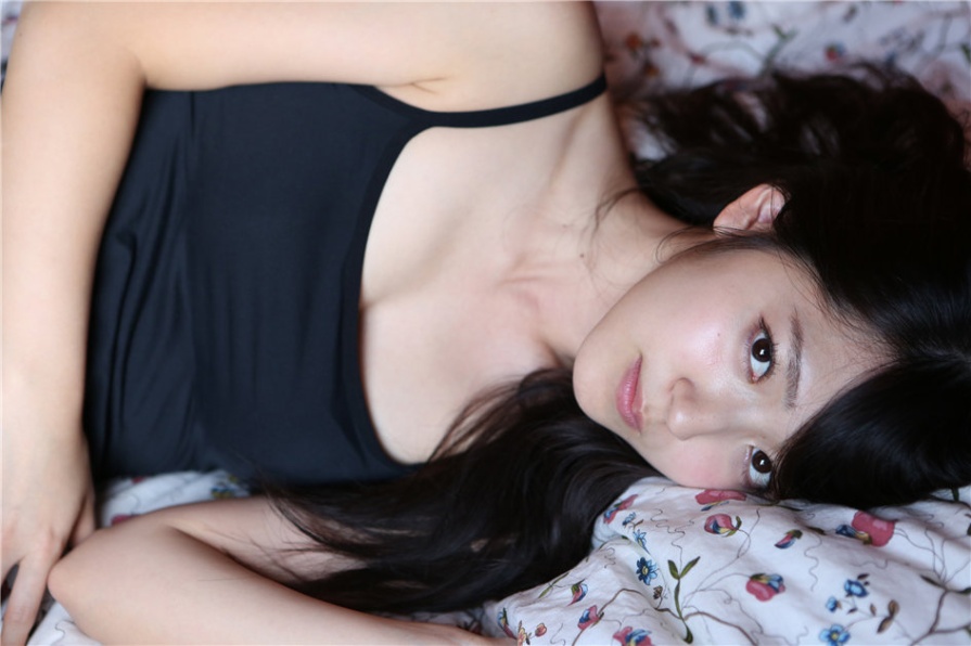 清纯美女鈴木愛理性感比基尼写真图片(第61页)