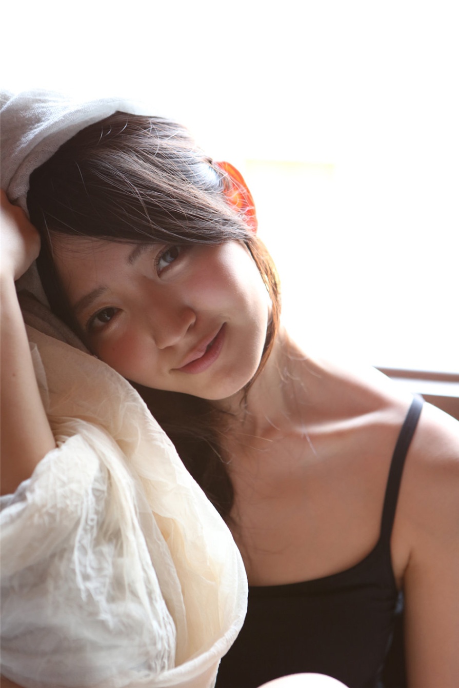 清纯美女鈴木愛理性感比基尼写真图片(第76页)