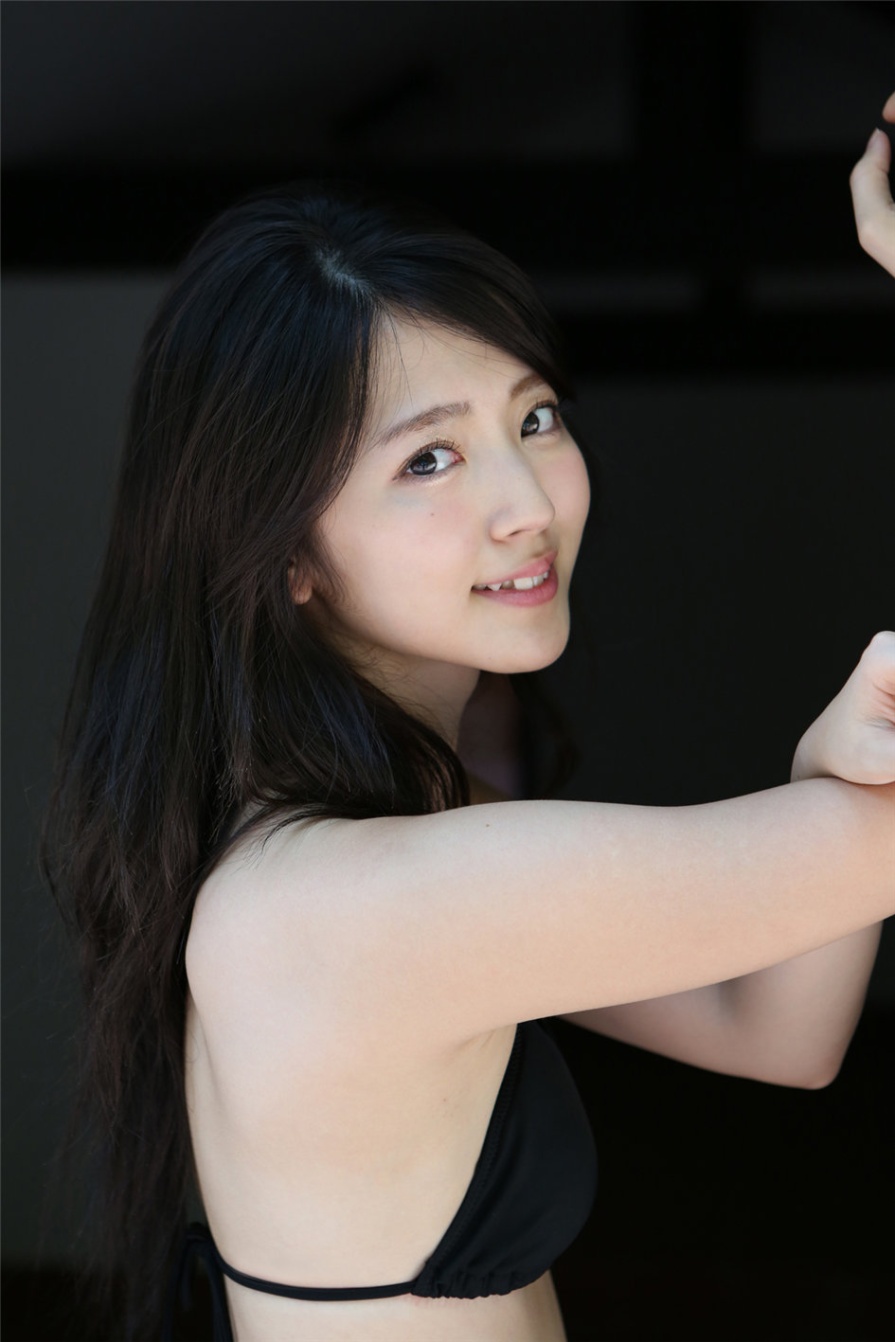清纯美女鈴木愛理性感比基尼写真图片(第77页)